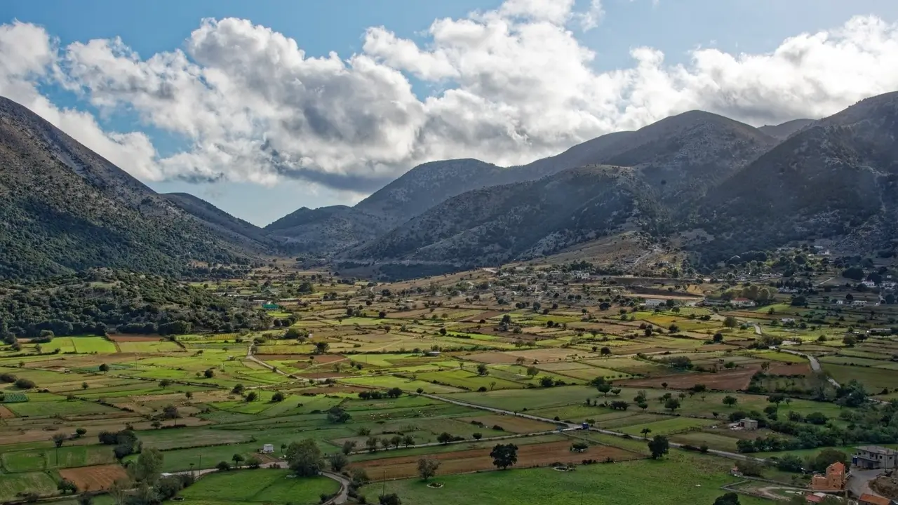 crete vs other islands