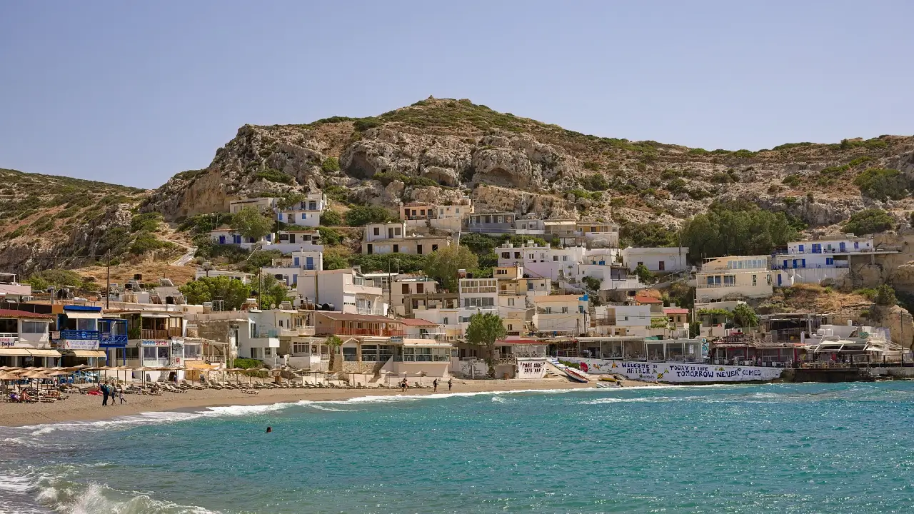 best areas of crete for real estate