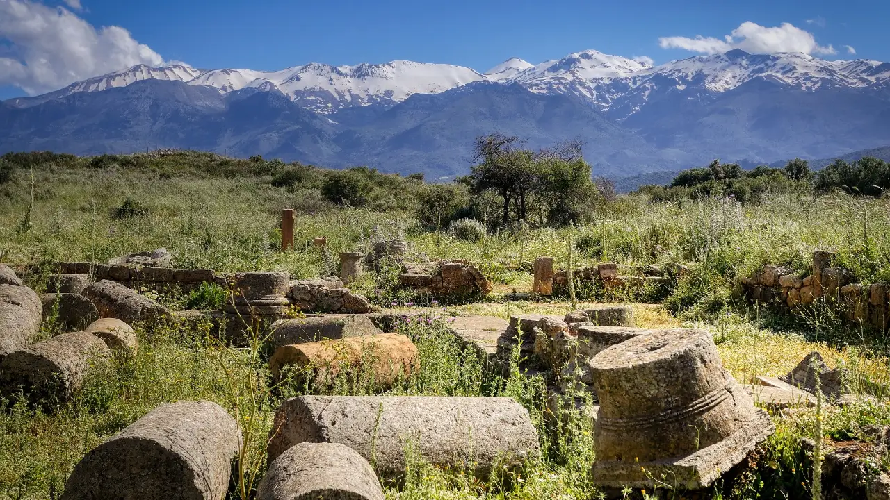 renovating traditional houses crete